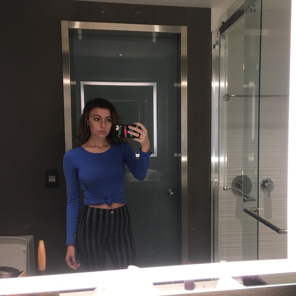Meet your Posher, Mia